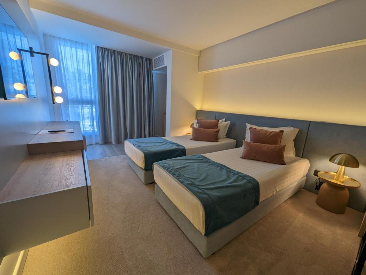 Bavaria Blu Hotel And Conference Centre Mamaia Εξωτερικό φωτογραφία